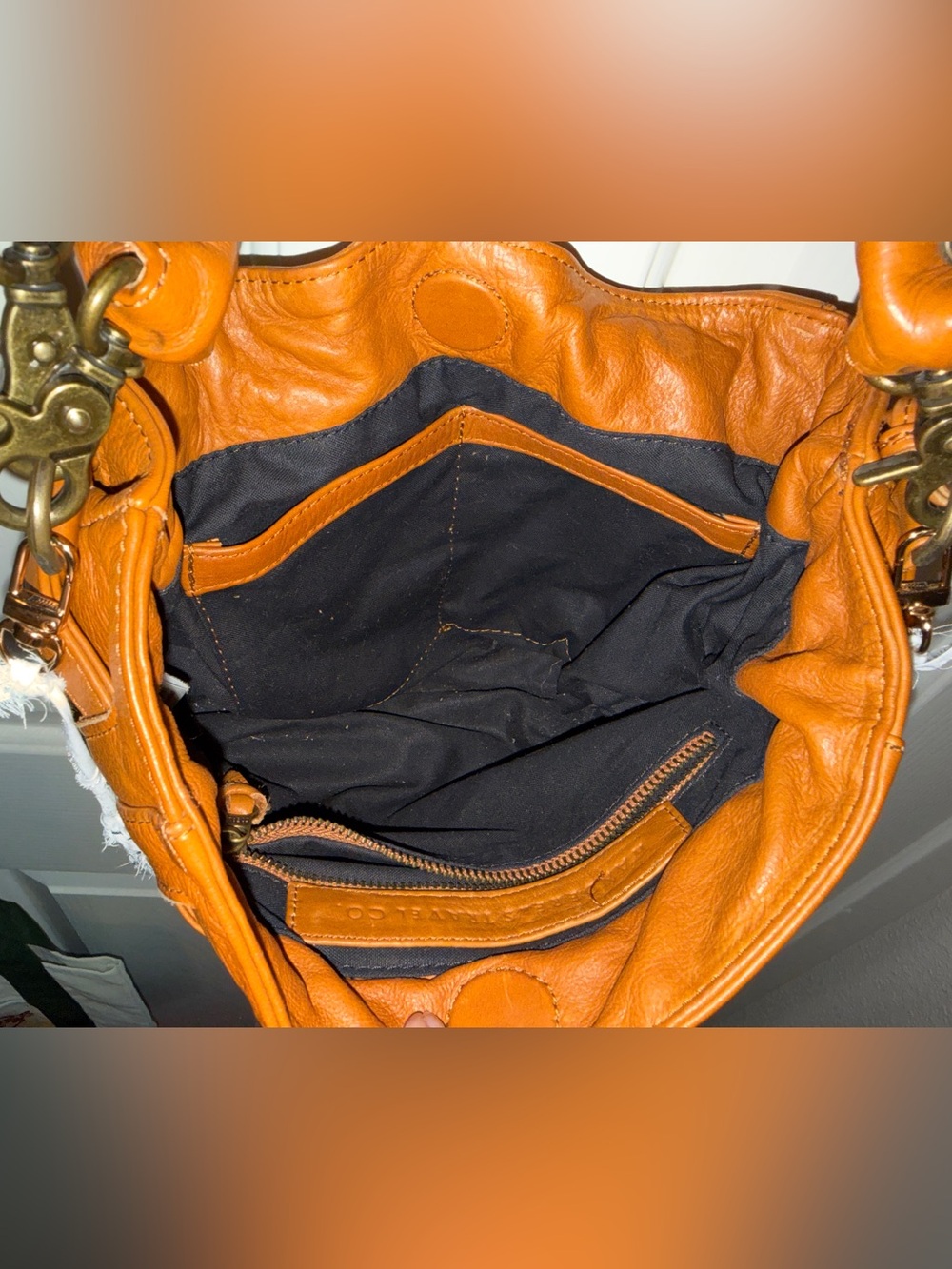Wanderers Madrid Tan Leather Shoulder Tote and card holder - Picture 5 of 8